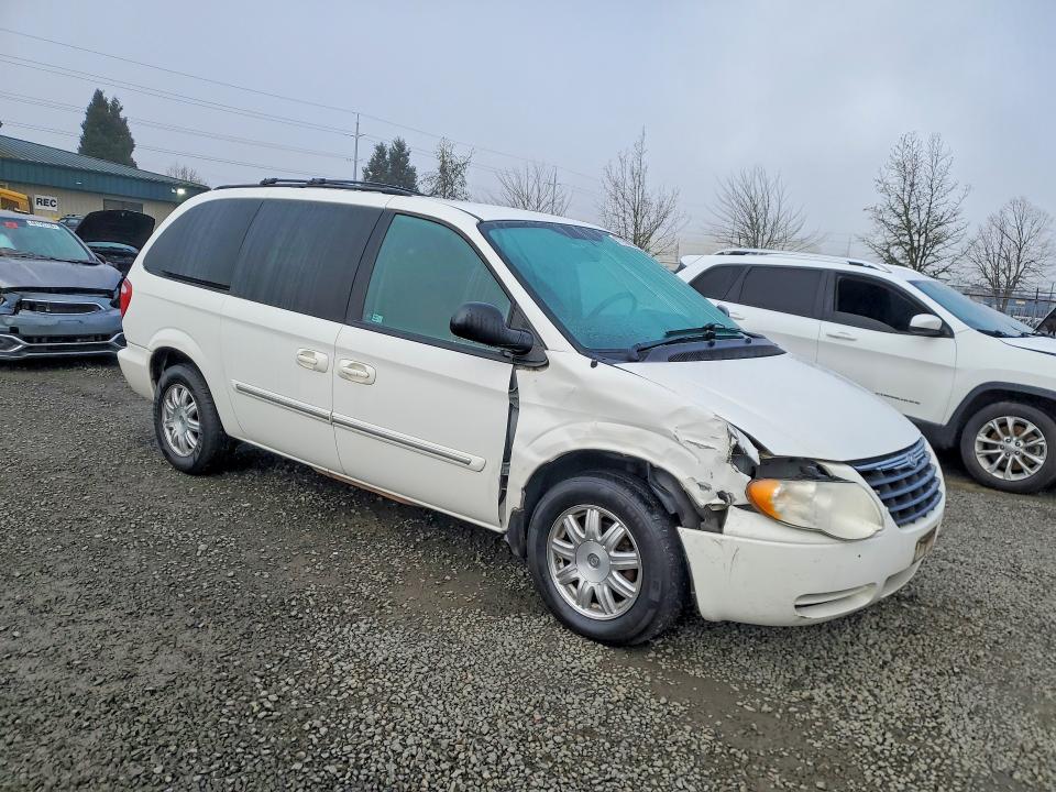 Продажа на аукционе авто 2006 Chrysler Town & Country, vin: 2A4GP54L16R923222, номер лота: 47768086