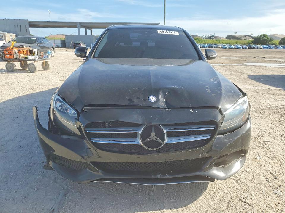 Продажа на аукционе авто 2017 Mercedes-benz C, vin: 55SWF4KBXHU226556, номер лота: 49169906
