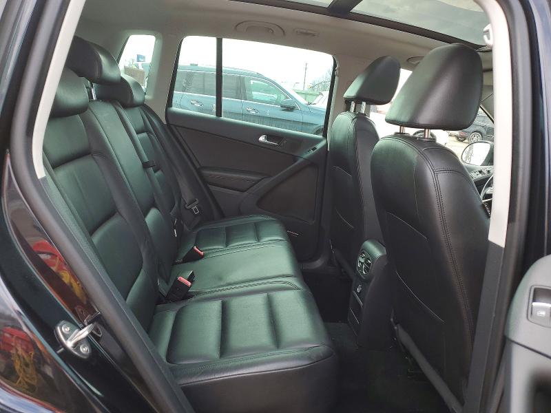 2011 Volkswagen Tiguan მანქანა იყიდება აუქციონზე, vin: WVGBV7AX6BW554623, აუქციონის ნომერი: 49896866
