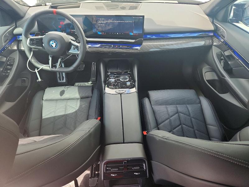 49413596 :رقم المزاد ، WBY43FK09SCV94631 vin ، 2025 Bmw I5 مزاد بيع