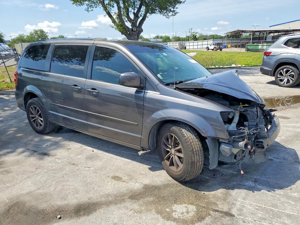 Auction sale of the 2017 Dodge Grand Caravan, vin: 2C4RDGCG2HR666548, lot number: 50981596