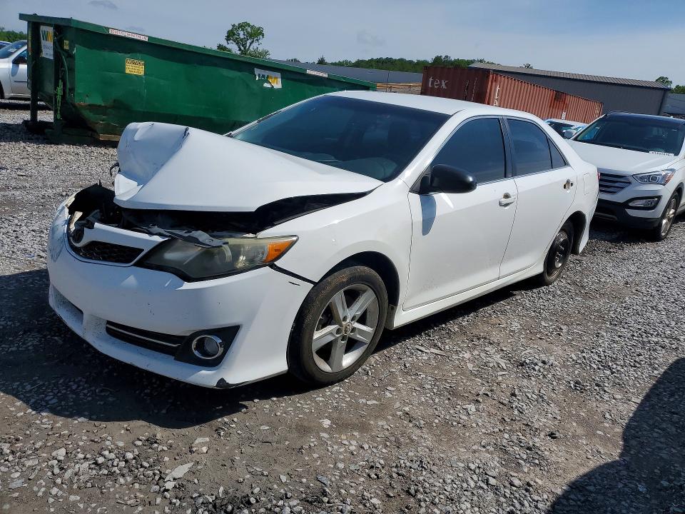 52009156 :رقم المزاد ، 4T1BF1FK3CU116727 vin ، 2012 Toyota Camry مزاد بيع
