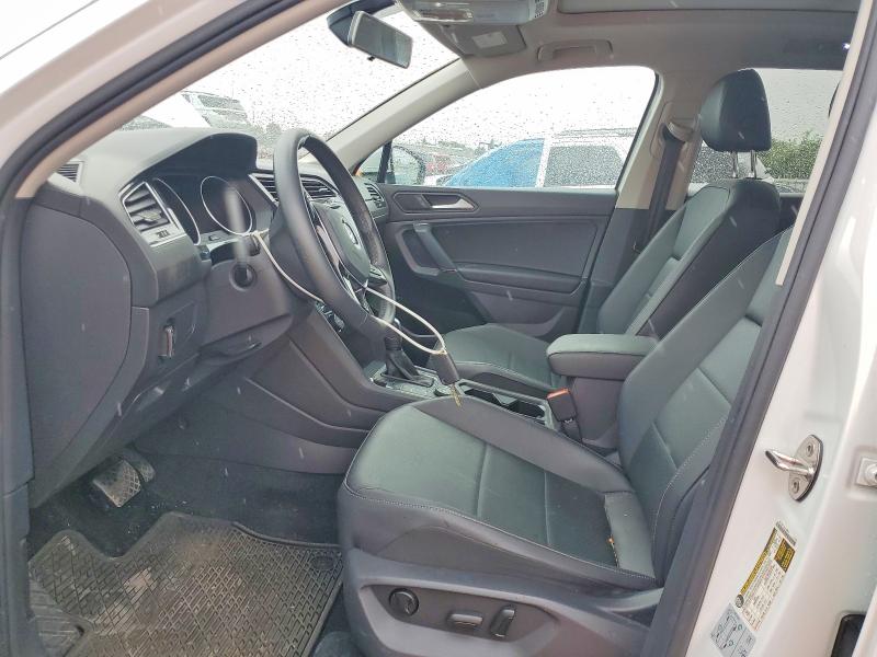 47927866 :رقم المزاد ، 3VV2B7AX9LM062801 vin ، 2020 Volkswagen Tiguan مزاد بيع