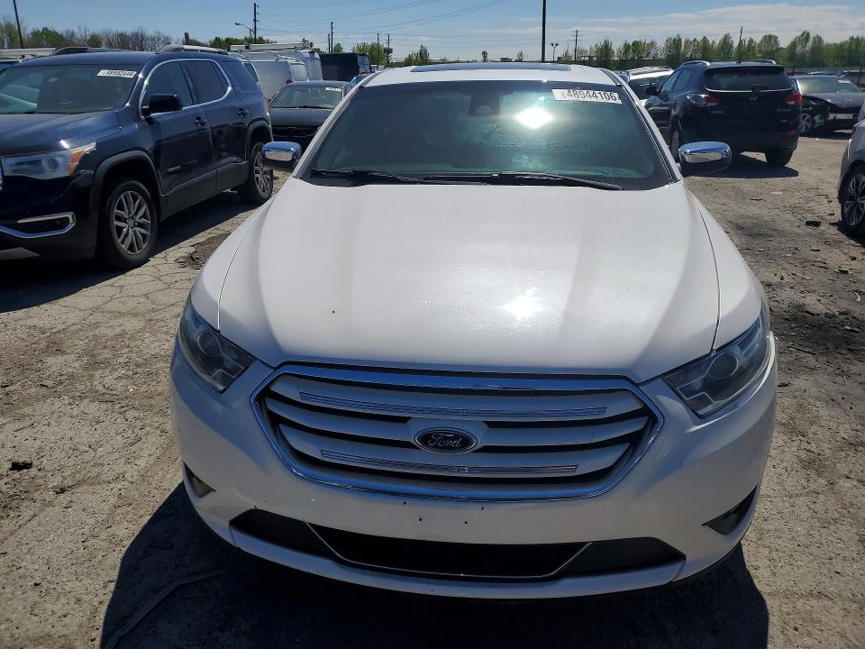 48944106 :رقم المزاد ، 1FAHP2F80GG158157 vin ، 2016 Ford Taurus مزاد بيع