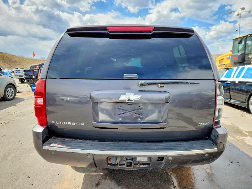 49312816 :رقم المزاد ، 1GNUKKE39AR147237 vin ، 2010 Chevrolet Suburban مزاد بيع