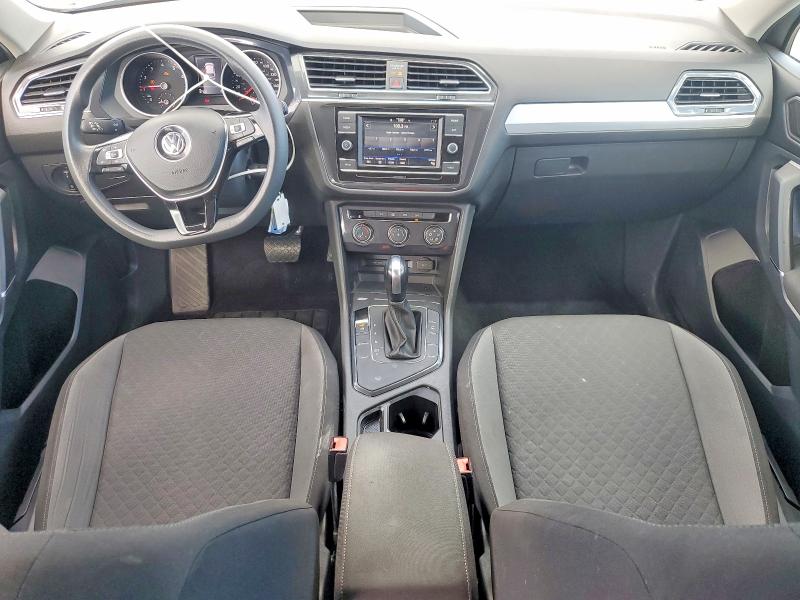 Продажа на аукционе авто 2020 Volkswagen Tiguan, vin: 3VV1B7AX5LM069661, номер лота: 50957436