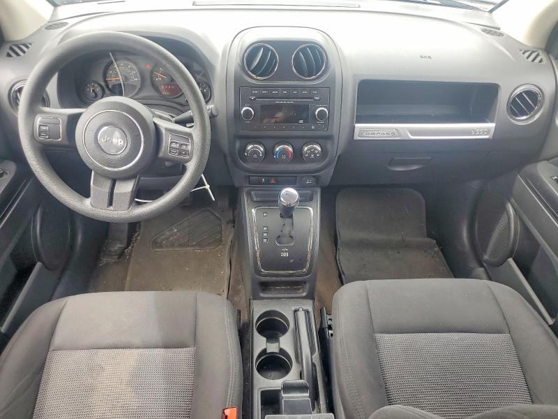 50984986 :رقم المزاد ، 1C4NJCBA3FD273316 vin ، 2015 Jeep Compass مزاد بيع