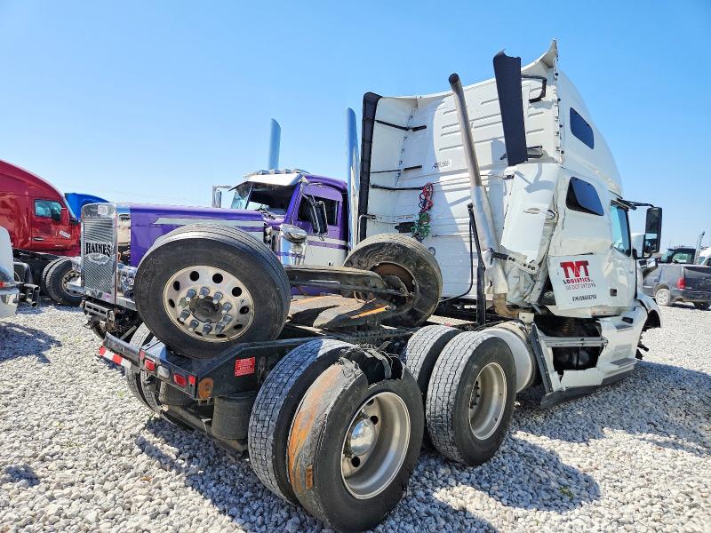 48802566 :رقم المزاد ، 4V4NC9EH3SN668790 vin ، 2025 Volvo Vnl مزاد بيع