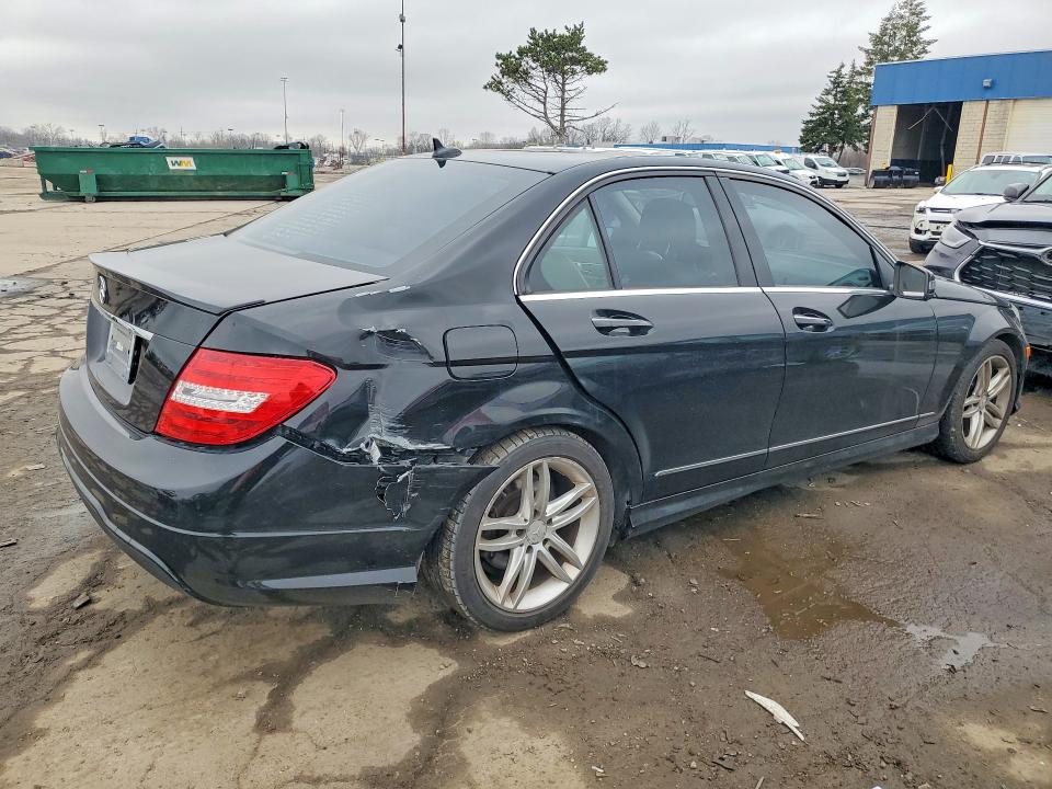 Продаж на аукціоні авто 2014 Mercedes-benz C, vin: WDDGF4HB4ER313510, номер лоту: 49313546