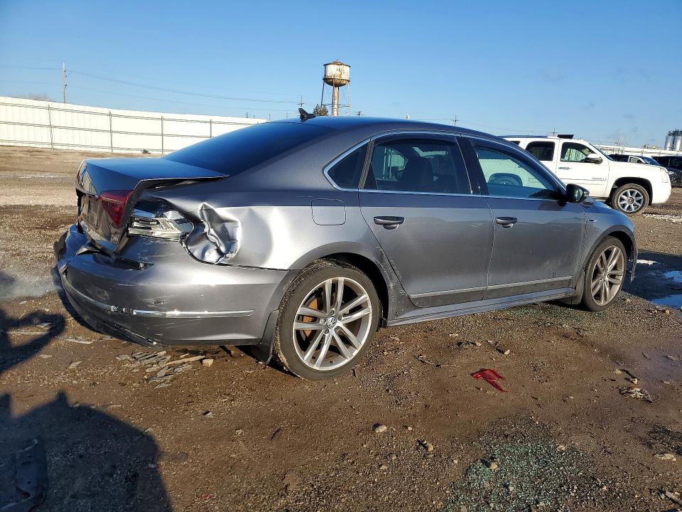 48507446 :رقم المزاد ، 1VWDT7A31HC039861 vin ، 2017 Volkswagen Passat مزاد بيع