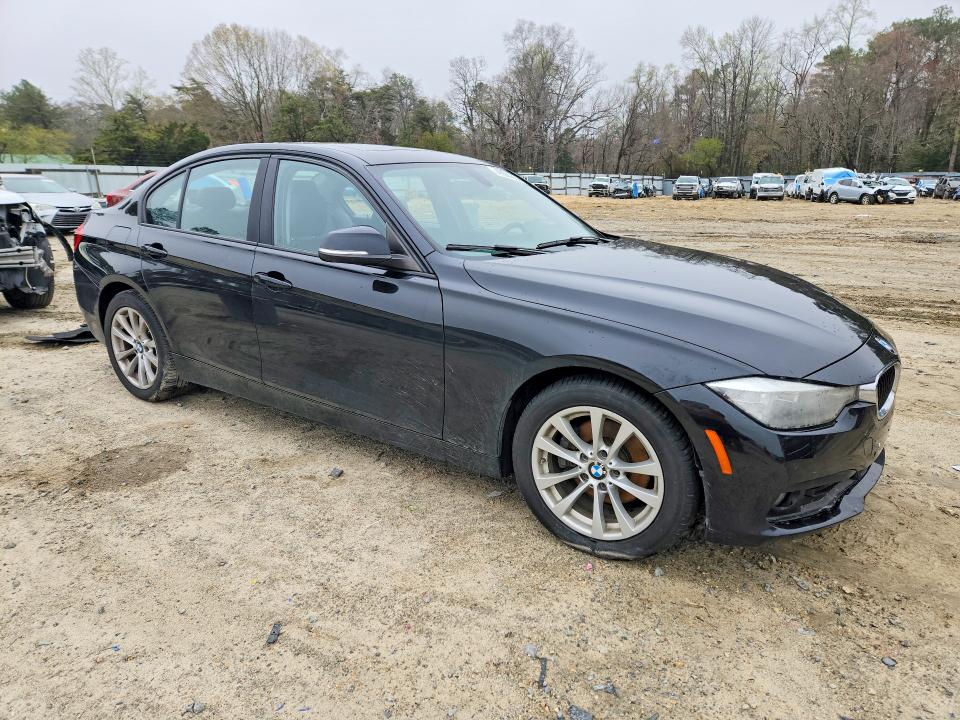 48504226 :رقم المزاد ، WBA8A3C53GK551253 vin ، 2016 Bmw 320 مزاد بيع