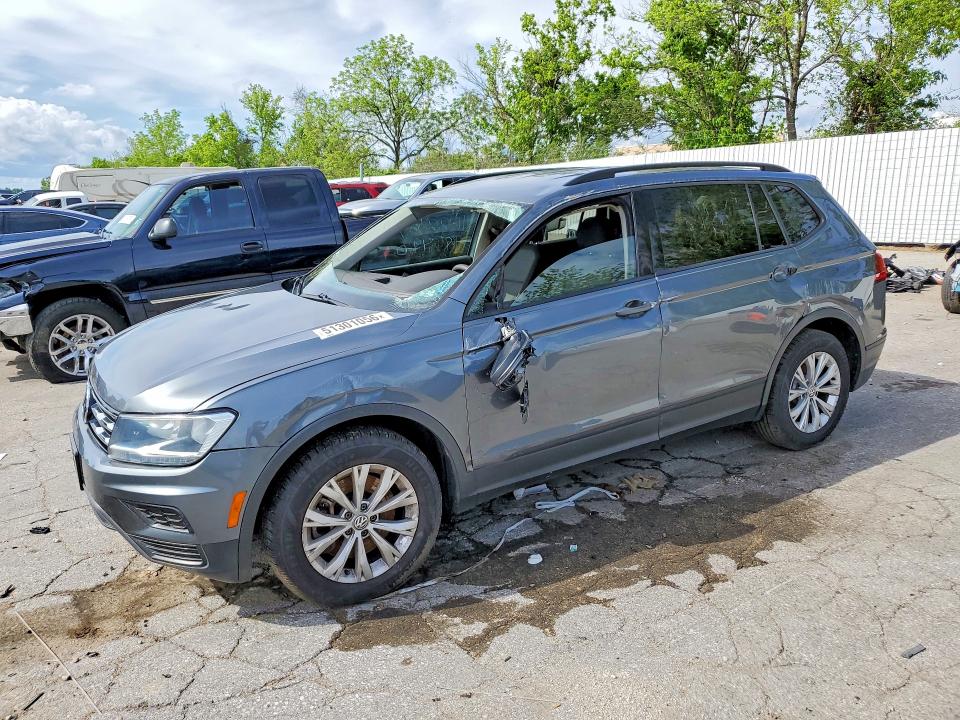 Auction sale of the 2018 Volkswagen Tiguan, vin: 3VV1B7AX2JM074054, lot number: 51301056