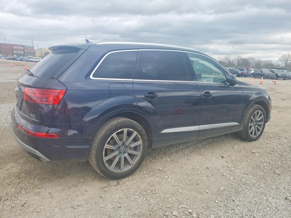 2017 Audi Q7 მანქანა იყიდება აუქციონზე, vin: WA1LAAF78HD055573, აუქციონის ნომერი: 48570746