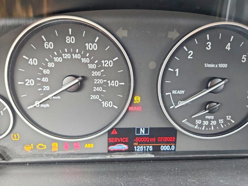 Продаж на аукціоні авто 2016 Bmw 320, vin: WBA8E5G51GNT94542, номер лоту: 49759176