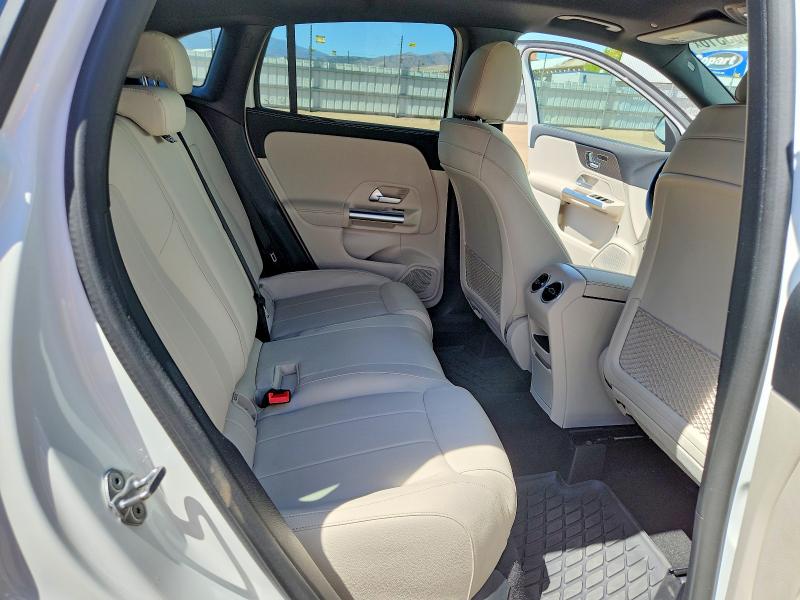 50665316 :رقم المزاد ، W1N4N4HB7MJ282226 vin ، 2021 Mercedes-benz Gla مزاد بيع