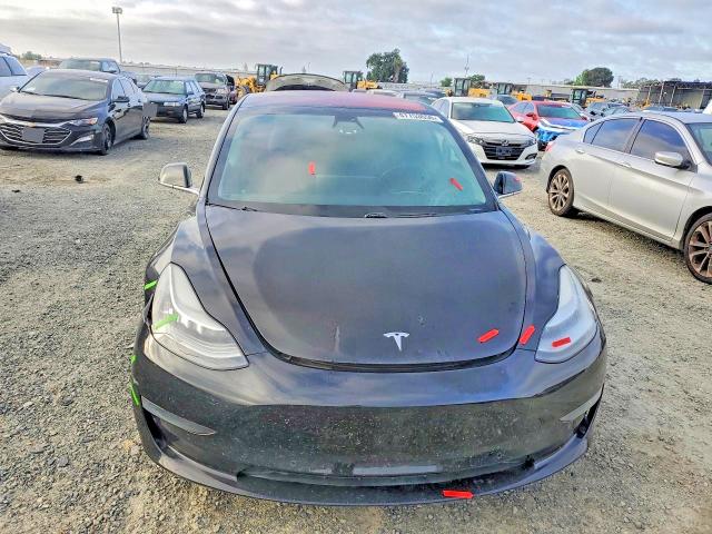 47753656 :رقم المزاد ، 5YJ3E1EA5KF306248 vin ، 2019 Tesla Model 3 مزاد بيع