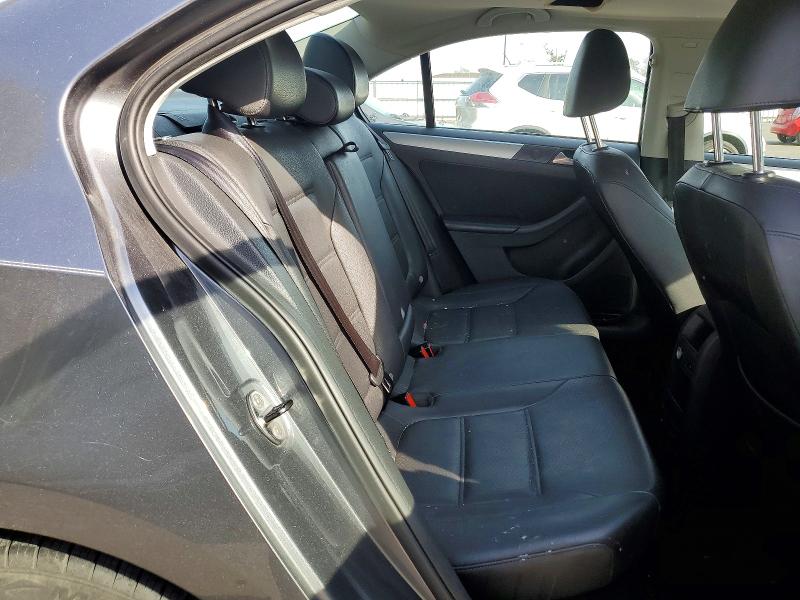 50048426 :رقم المزاد ، 3VWDP7AJ4DM221162 vin ، 2013 Volkswagen Jetta مزاد بيع