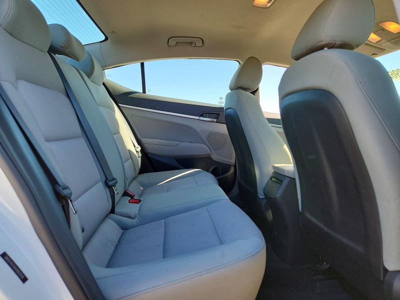 Продажа на аукционе авто 2017 Hyun Elantra, vin: 5NPD74LF6HH093559, номер лота: 51296536