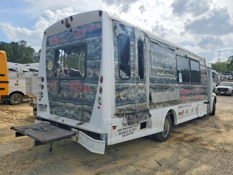 48239846 :رقم المزاد ، 1HVBTAAM88H562436 vin ، 2008 International 3200 مزاد بيع