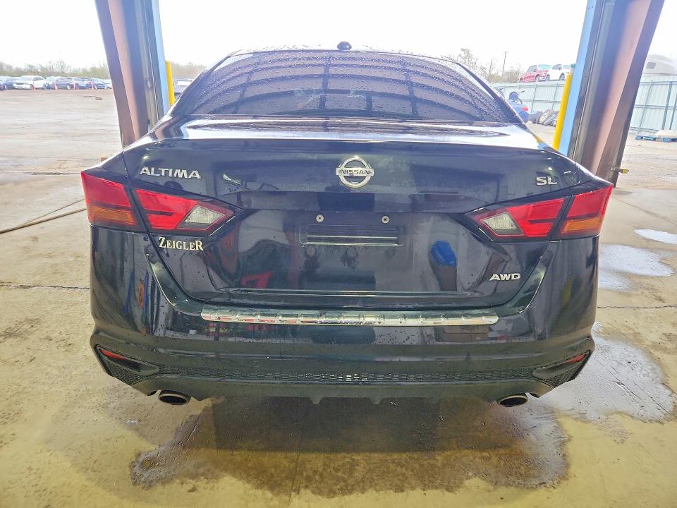 49283676 :رقم المزاد ، 1N4BL4EW8MN373144 vin ، 2021 Nissan Altima مزاد بيع