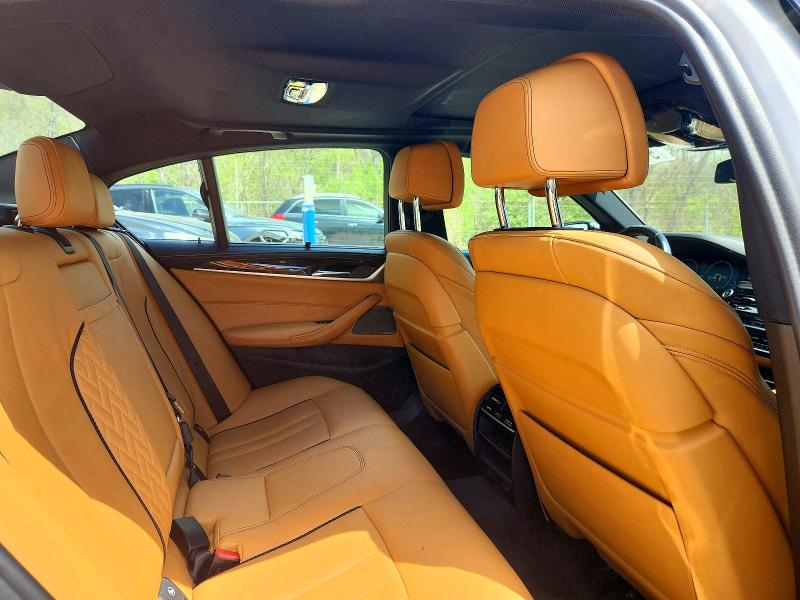 51142746 :رقم المزاد ، WBAJB9C54KB464617 vin ، 2019 Bmw M550xi مزاد بيع