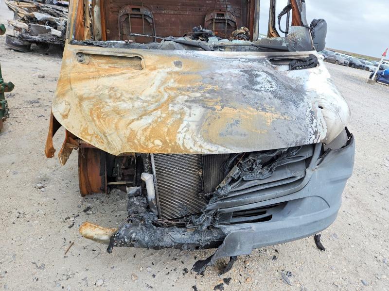 49458166 :رقم المزاد ، W1Y4DBHY6MT078827 vin ، 2021 Mercedes-benz Sprinter مزاد بيع