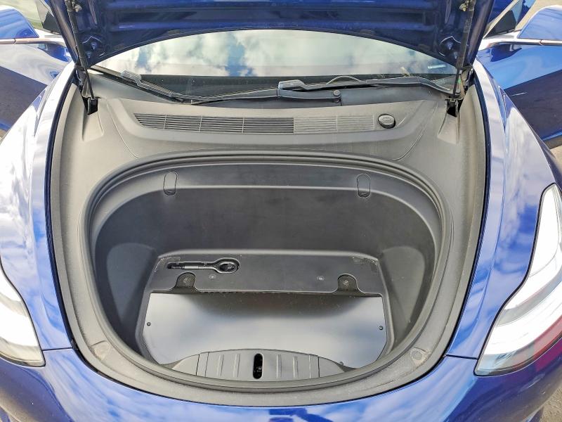 49790586 :رقم المزاد ، 5YJ3E1EA0KF326262 vin ، 2019 Tesla Model 3 مزاد بيع