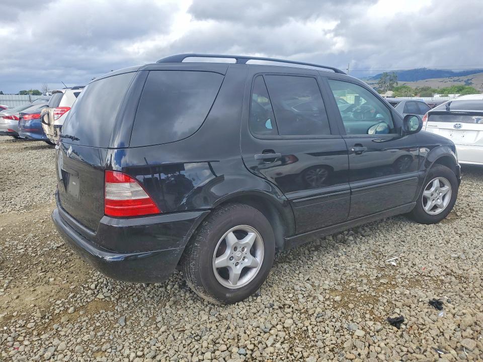 50827546 :رقم المزاد ، 4JGAB54E2YA165891 vin ، 2000 Mercedes-benz Ml مزاد بيع