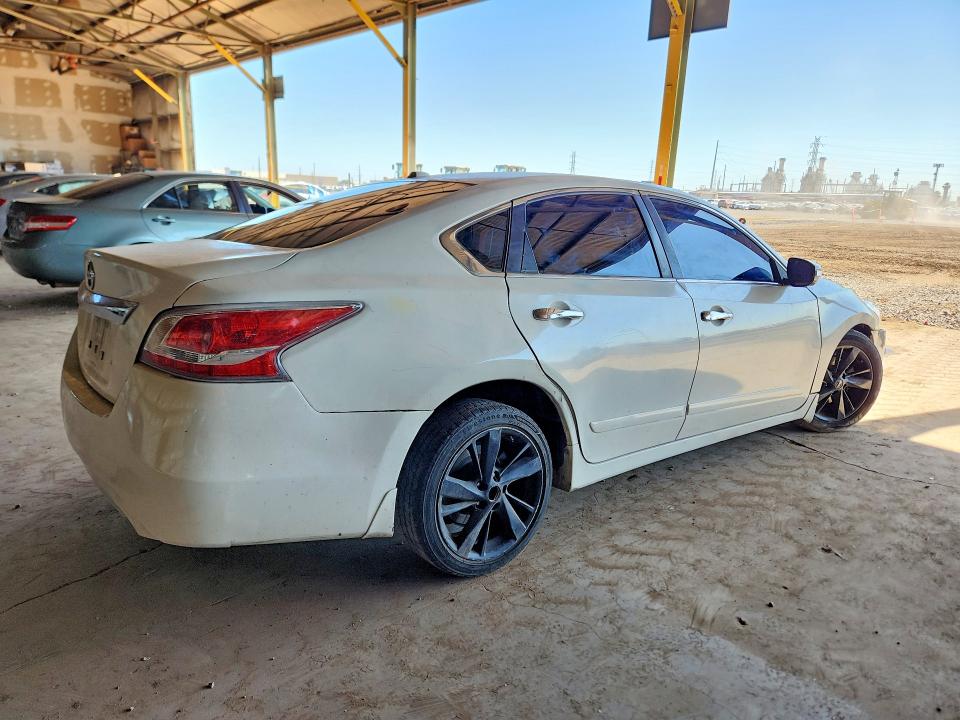 Aukcja sprzedaży 2015 Nissan Altima, vin: 1N4AL3AP1FC443005, numer aukcji: 49001806