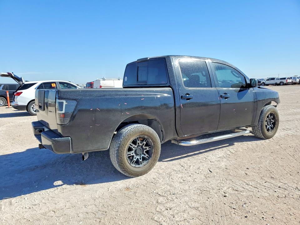 2004 Nissan Titan მანქანა იყიდება აუქციონზე, vin: 1N6AA07A34N581516, აუქციონის ნომერი: 49094166