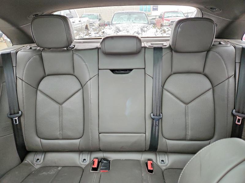 49647346 :رقم المزاد ، WP1AA2A51JLB25191 vin ، 2018 Porsche Macan مزاد بيع