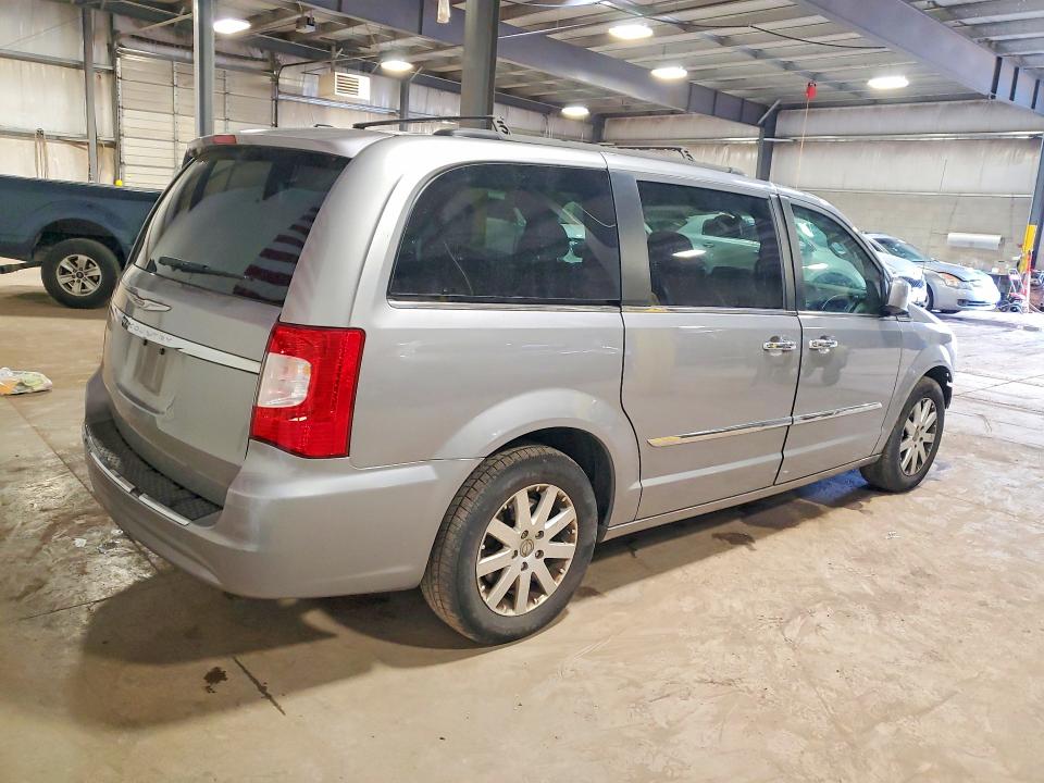 Продаж на аукціоні авто 2015 Chrysler Town & Country, vin: 2C4RC1BG7FR752422, номер лоту: 50333396