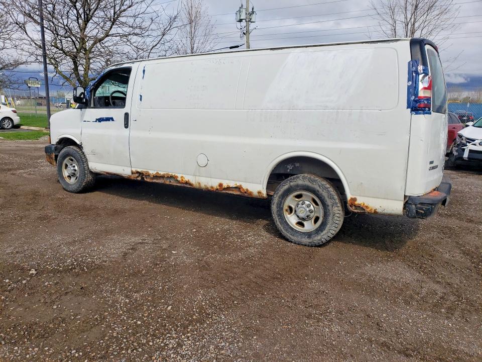 47481186 :رقم المزاد ، 1GCZGGBA5A1128151 vin ، 2010 Chev Express G2500 مزاد بيع