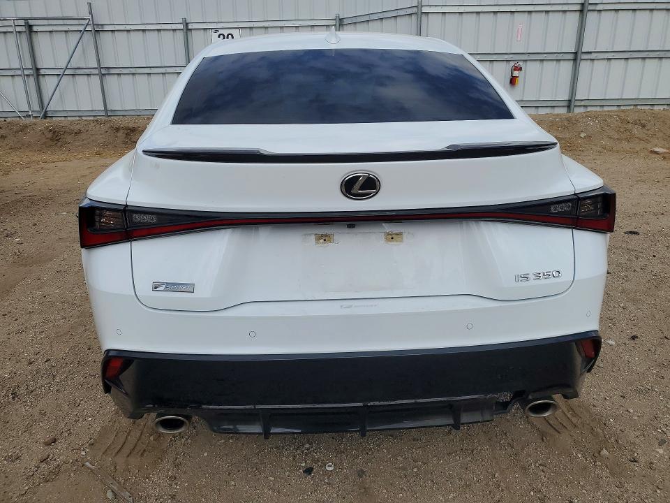 48693246 :رقم المزاد ، JTHGZ1B22M5039429 vin ، 2021 Lexus Is 350 مزاد بيع