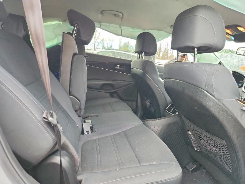 2017 Kia Sorento მანქანა იყიდება აუქციონზე, vin: 5XYPGDA3XHG267839, აუქციონის ნომერი: 48459426