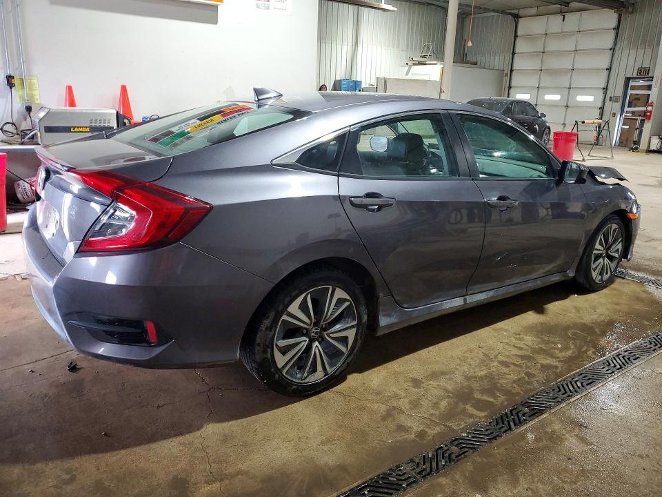 50232076 :رقم المزاد ، 19XFC1F71GE202200 vin ، 2016 Honda Civic مزاد بيع