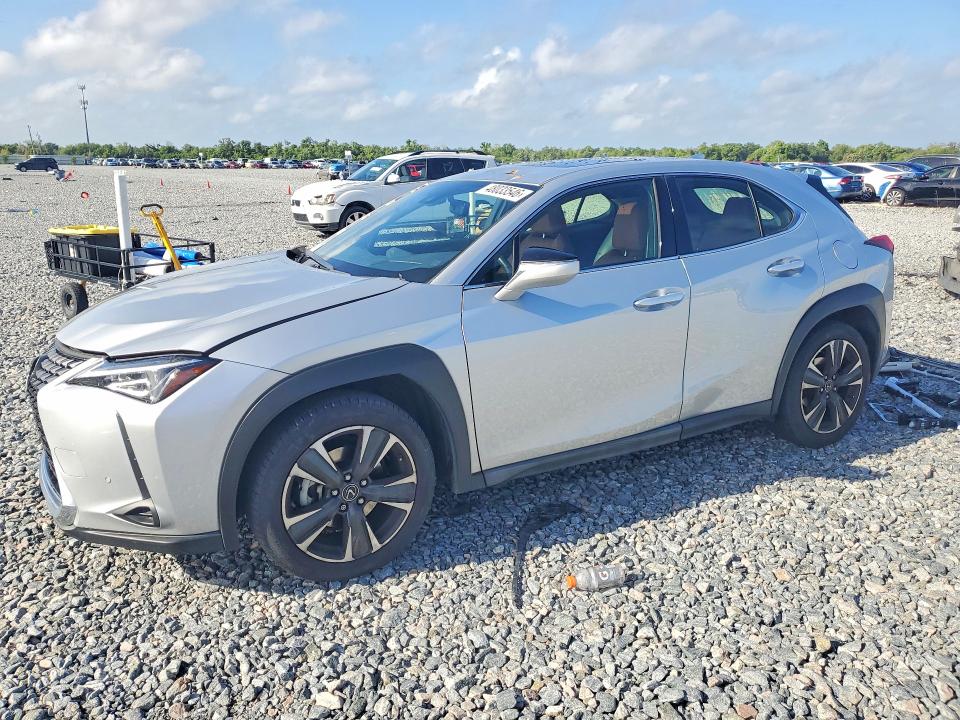Auction sale of the 2019 Lexus Ux 200, vin: JTHY3JBHXK2016702, lot number: 48033546