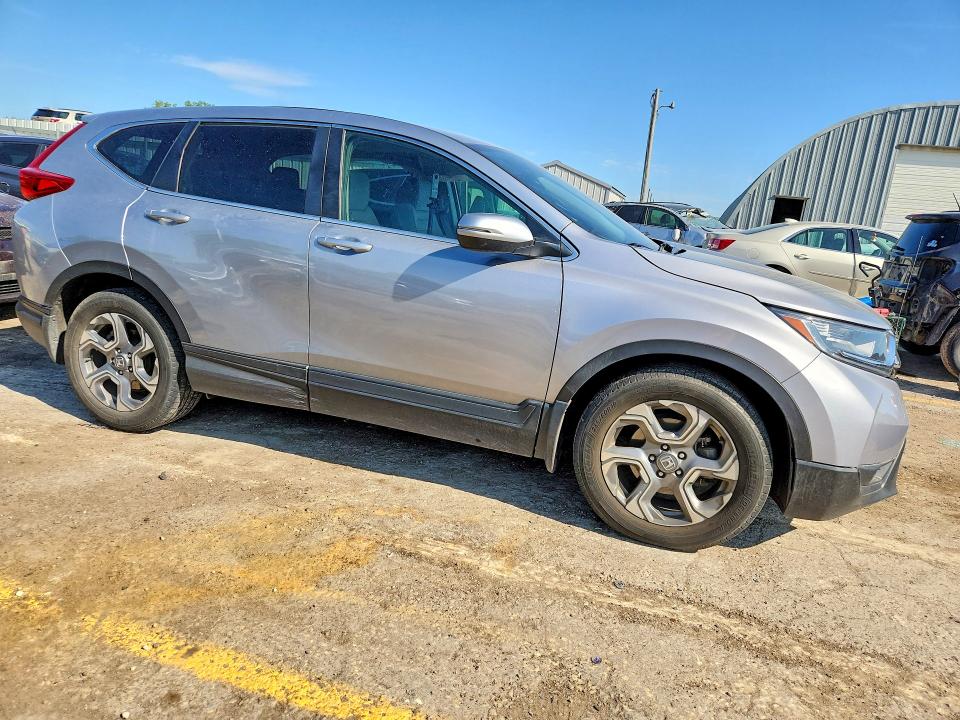 Aukcja sprzedaży 2018 Honda Cr-v, vin: 7FARW1H56JE052400, numer aukcji: 49715636