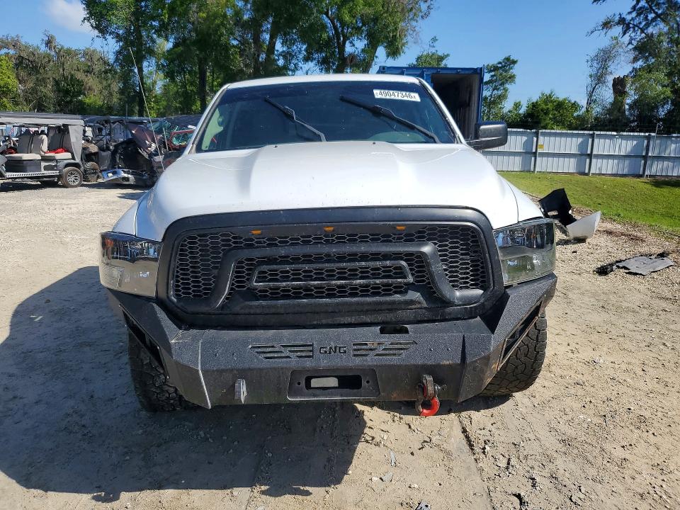 49047346 :رقم المزاد ، 1C6RR6FG0KS500565 vin ، 2019 Ram 1500 Classic مزاد بيع