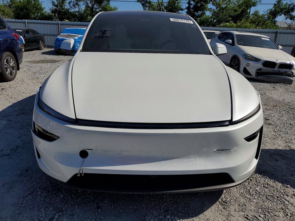 50079176 :رقم المزاد ، 7SAYGDEE6TA635871 vin ، 2026 Tesla Model Y مزاد بيع