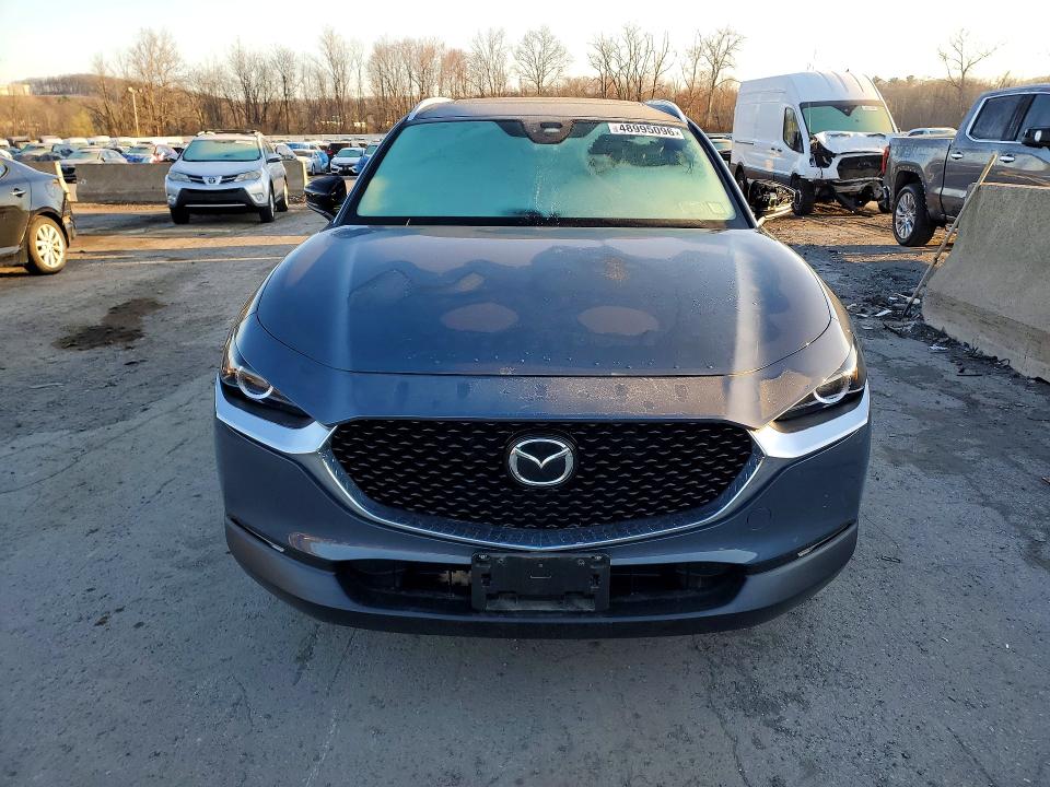 48995096 :رقم المزاد ، 3MVDMBCM8PM537494 vin ، 2023 Mazda Cx-30 مزاد بيع