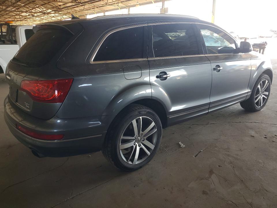 2015 Audi Q7 მანქანა იყიდება აუქციონზე, vin: WA1LGAFE2FD030212, აუქციონის ნომერი: 48998846