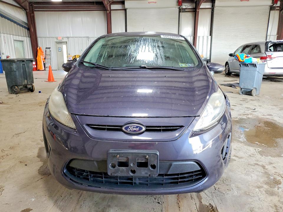 50628286 :رقم المزاد ، 3FADP4EJ3DM122706 vin ، 2013 Ford Fiesta مزاد بيع