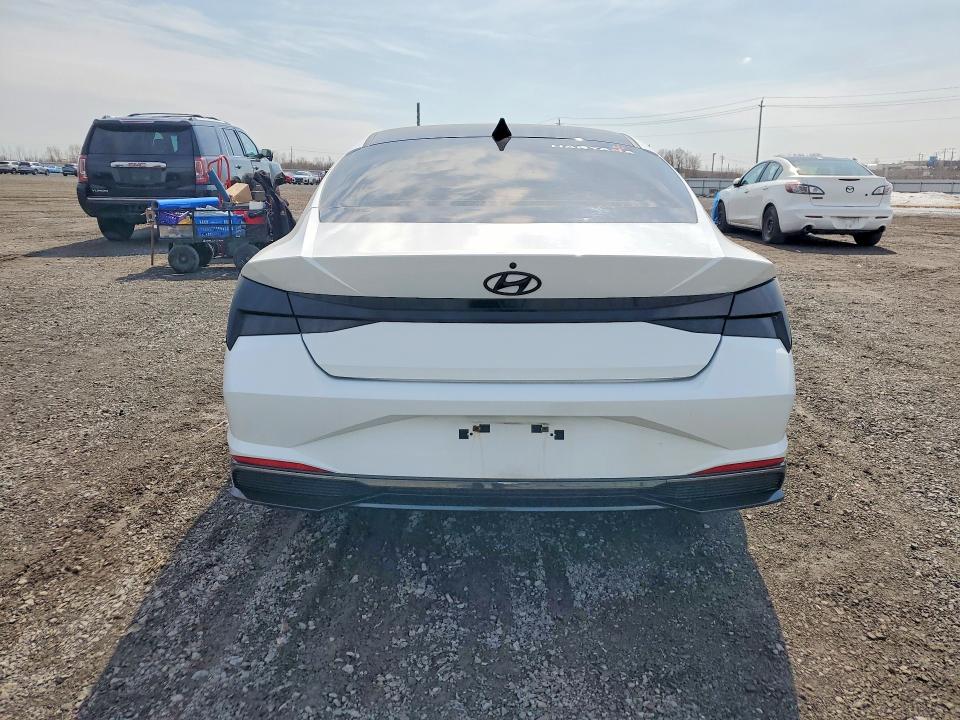 Продаж на аукціоні авто 2022 Hyundai Elantra, vin: KMHLN4AJ5NU032323, номер лоту: 49307526