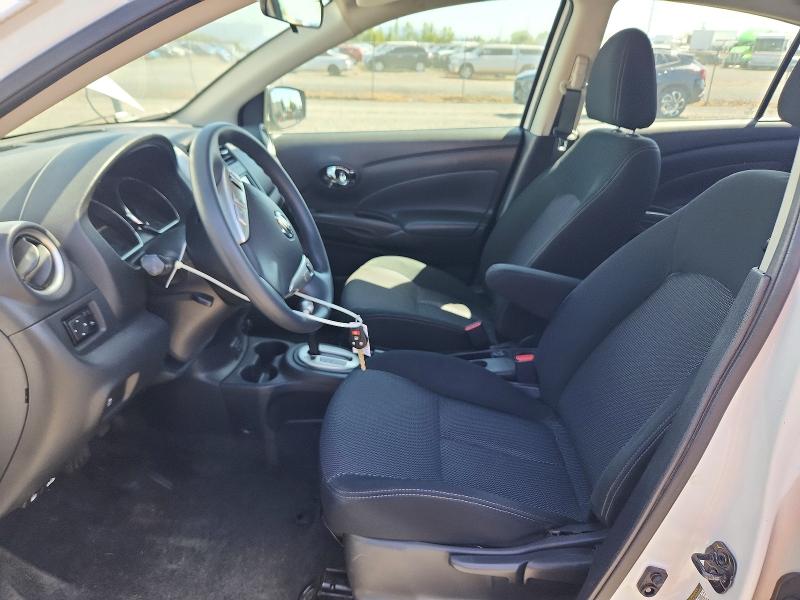 50658766 :رقم المزاد ، 3N1CN7AP5KL838875 vin ، 2019 Nissan Versa مزاد بيع