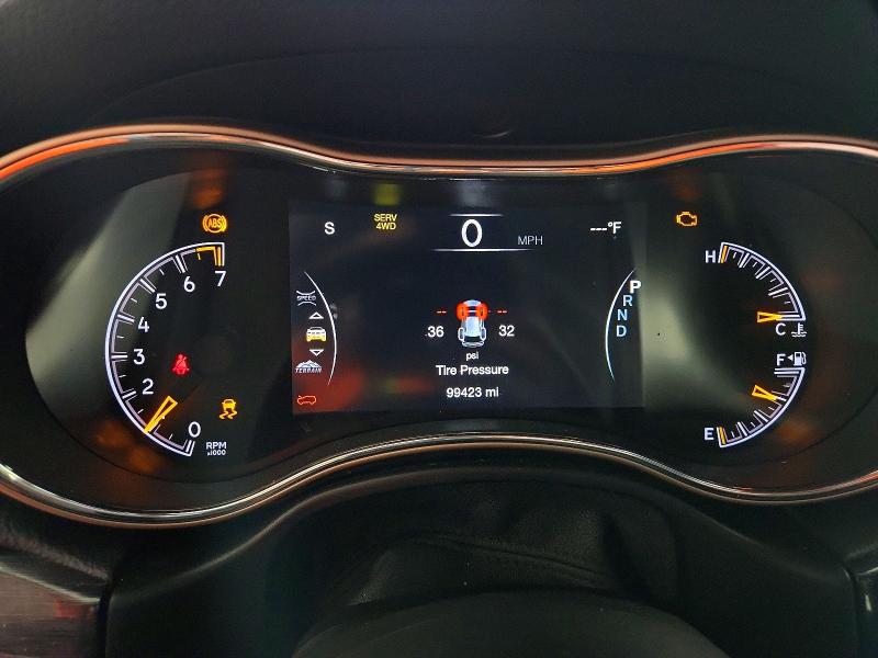 50619356 :رقم المزاد ، 1C4RJFBG3HC608834 vin ، 2017 Jeep Grand Cherokee مزاد بيع