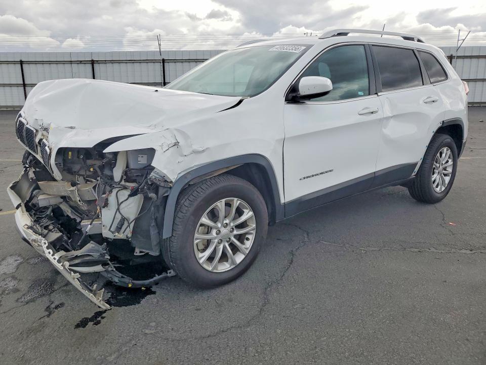 49632356 :رقم المزاد ، 1C4PJMCB7KD280575 vin ، 2019 Jeep Cherokee مزاد بيع