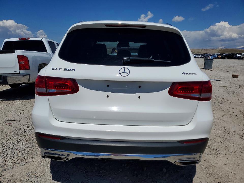 51851646 :رقم المزاد ، WDC0G4KB3JV034031 vin ، 2018 Mercedes-benz Glc مزاد بيع