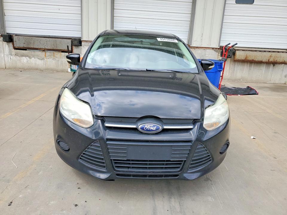 2013 Ford Focus მანქანა იყიდება აუქციონზე, vin: 1FADP3F26DL371665, აუქციონის ნომერი: 49438086