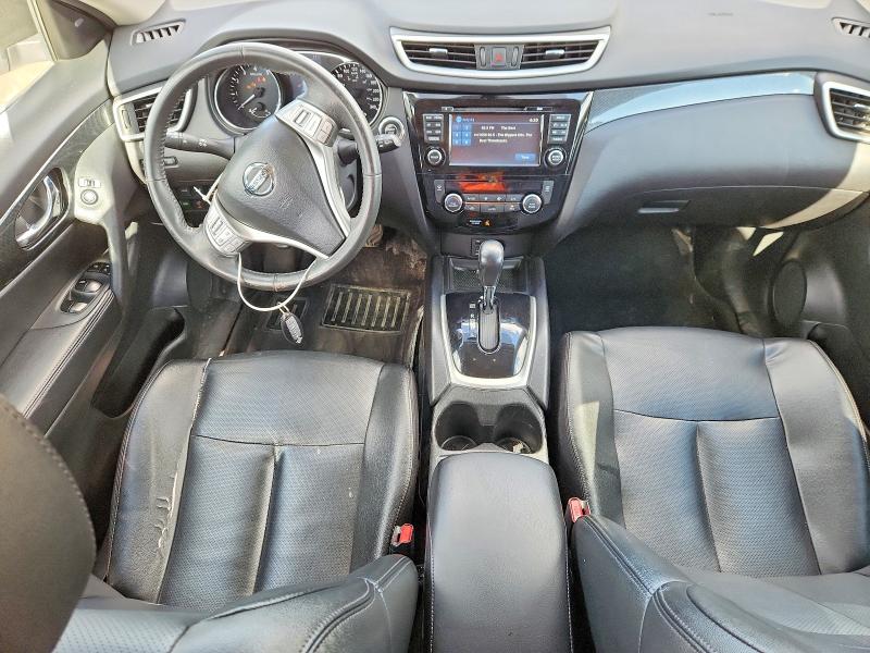 2015 Nissan Rogue მანქანა იყიდება აუქციონზე, vin: 5N1AT2MV8FC920586, აუქციონის ნომერი: 51544206